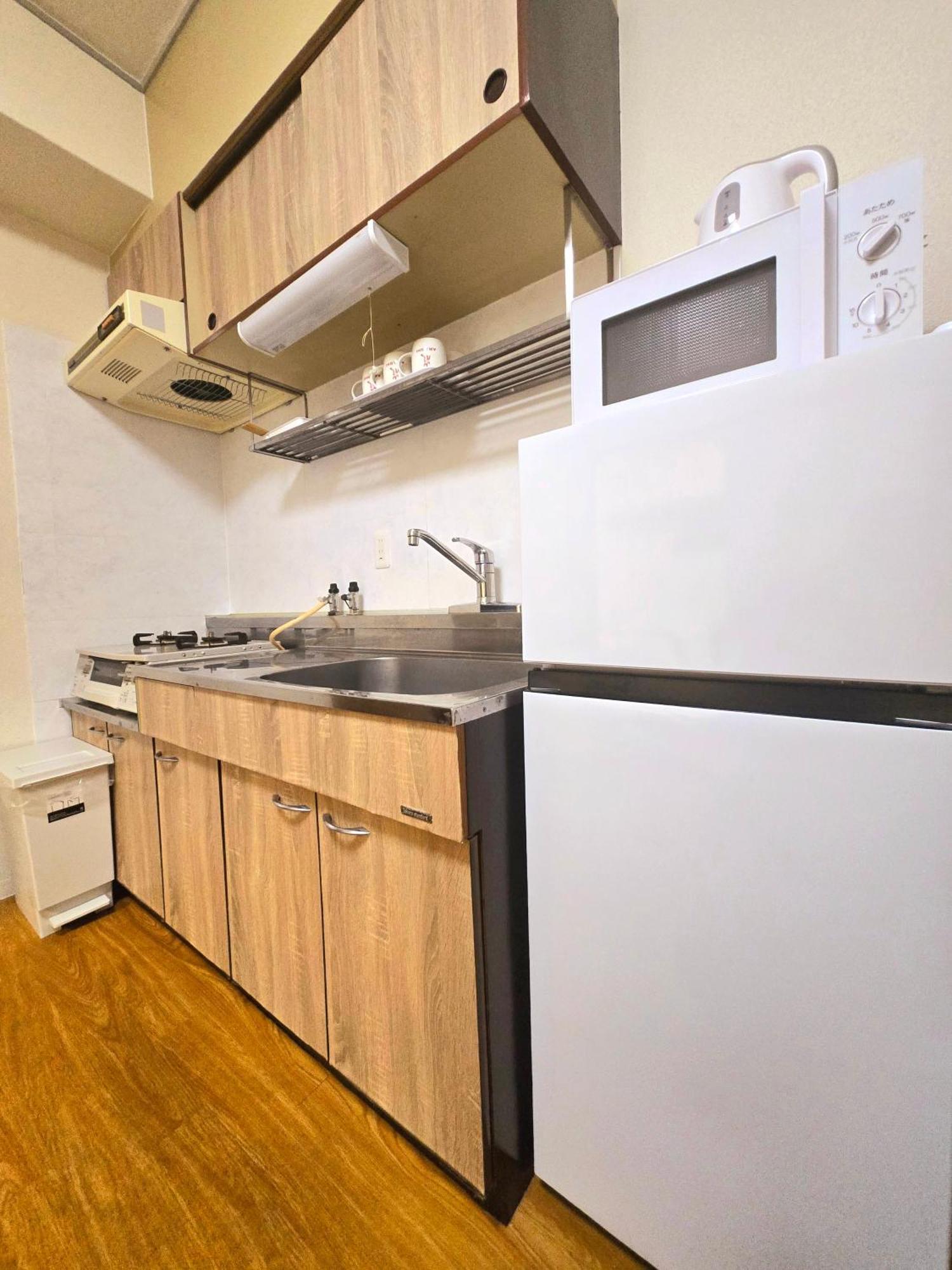 嵐 難波西 民宿 Bed And Breakfast Ōsaka Extérieur photo